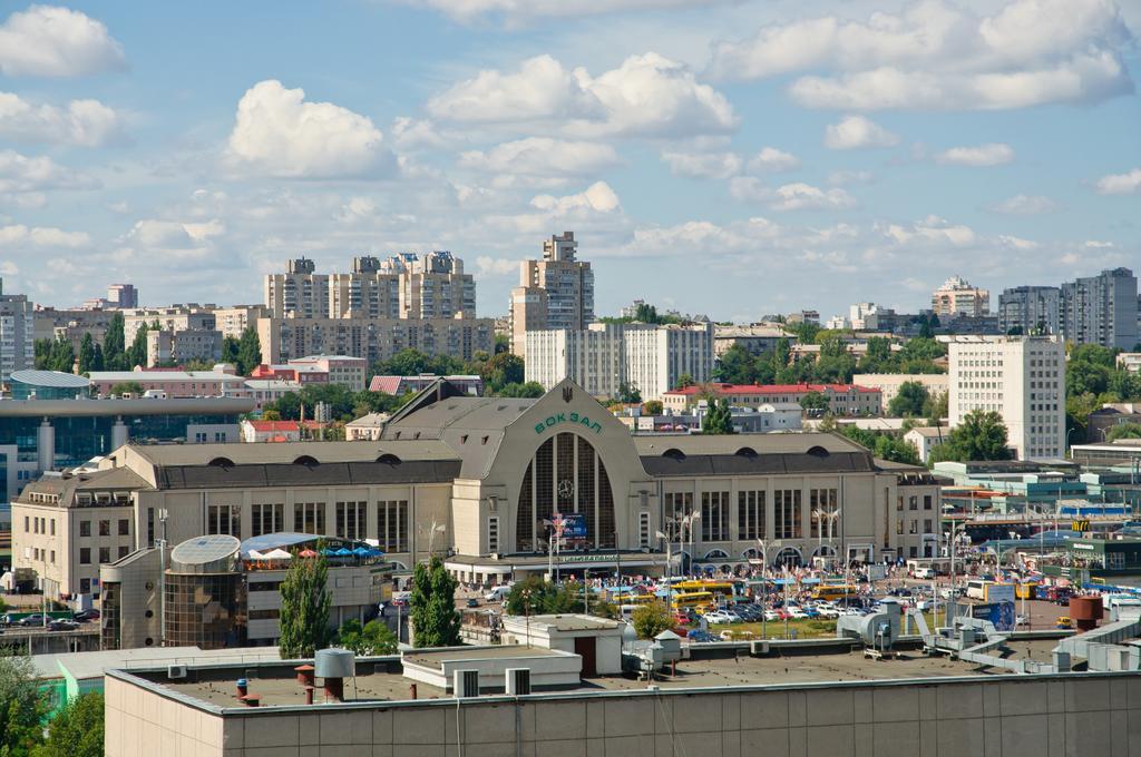 Botanic Saksaganskogo Apartment Kyiv Exterior photo
